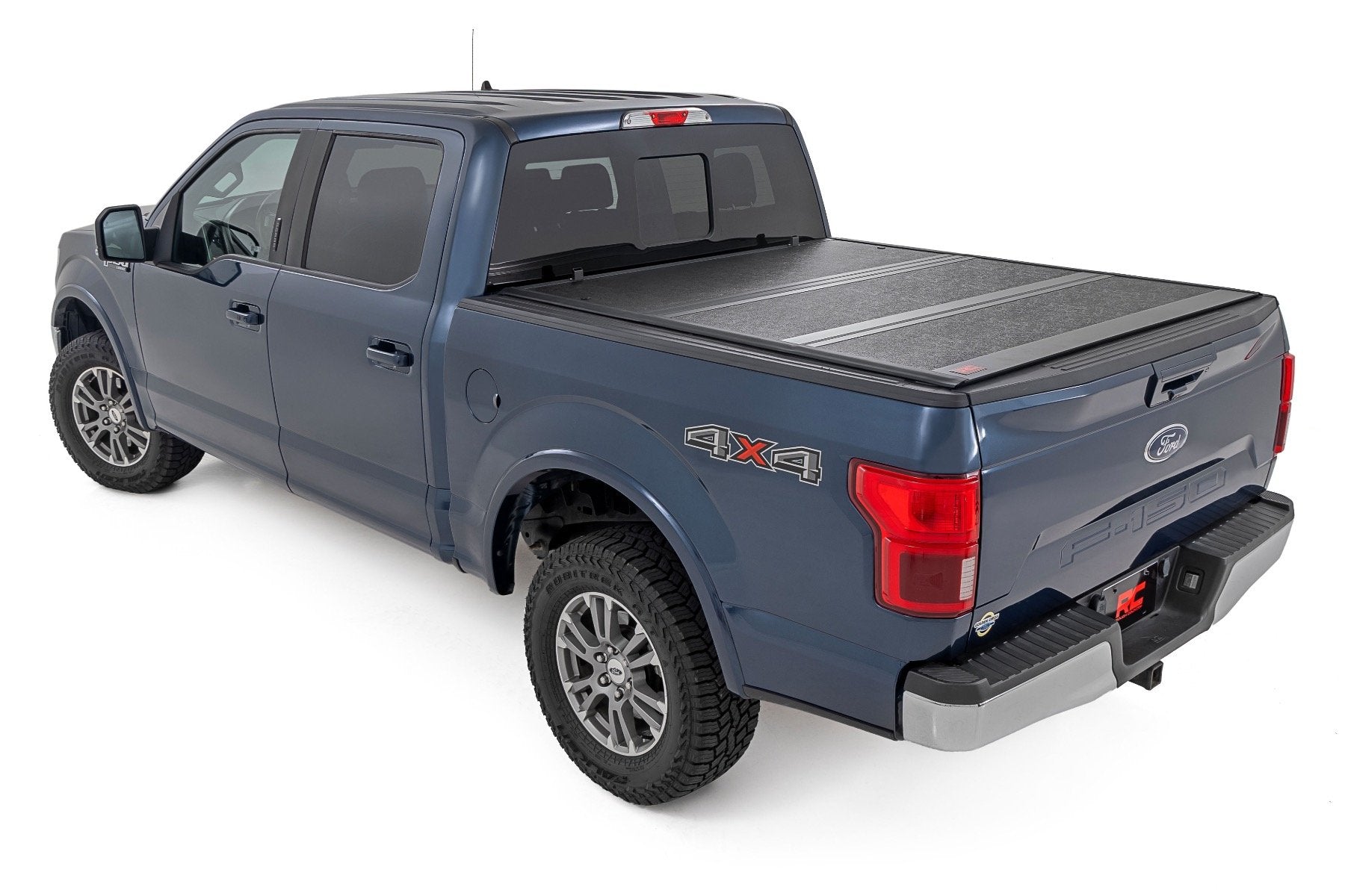 Hard Low Profile Bed Cover | 5'7" Bed | Ford F-150 (15-20)/Raptor (17-20) 