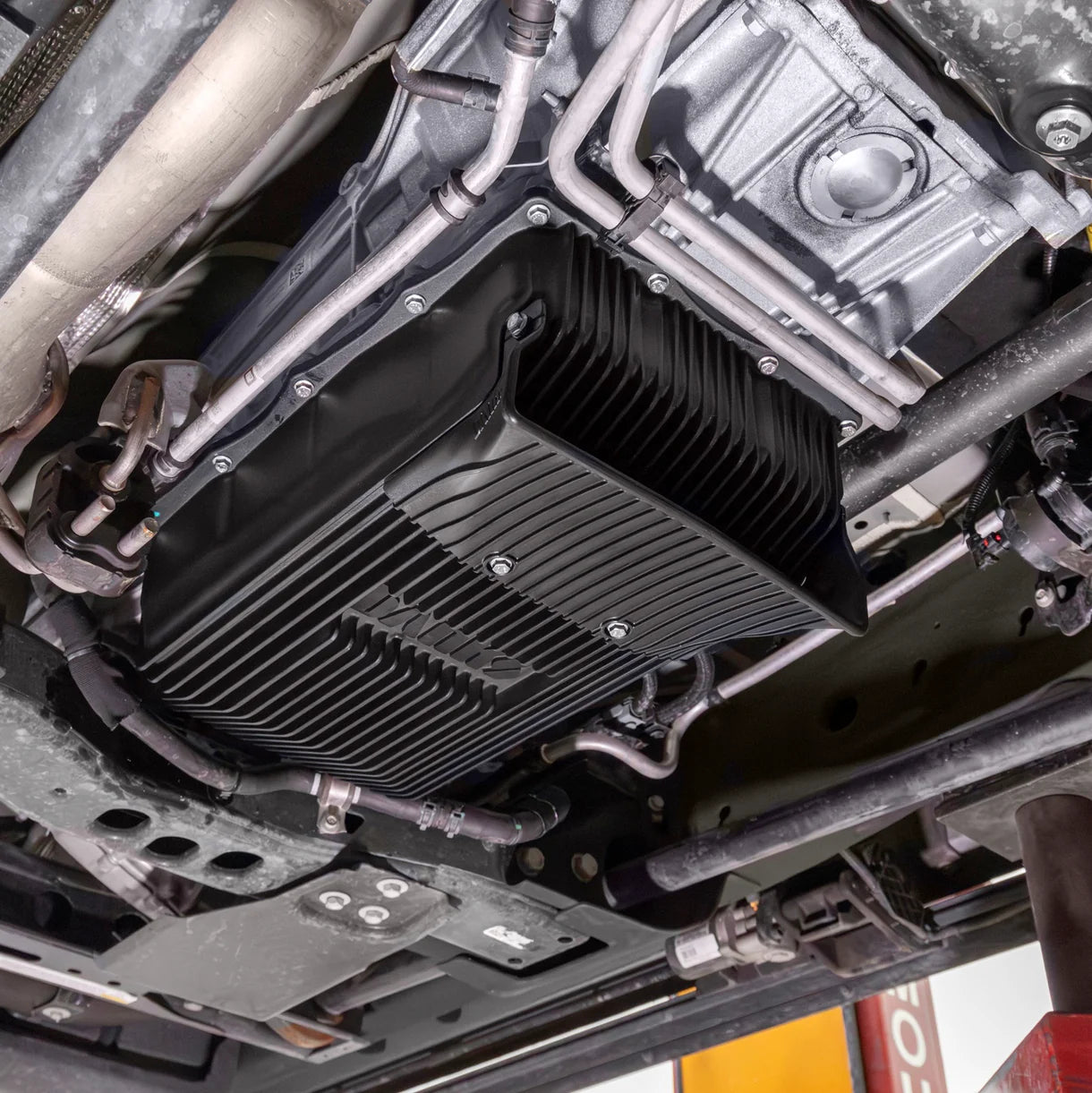 Ram-Air Transmission Pan 2020-2026 Chevy/GMC 2500/3500 6.6L Diesel 35148-B