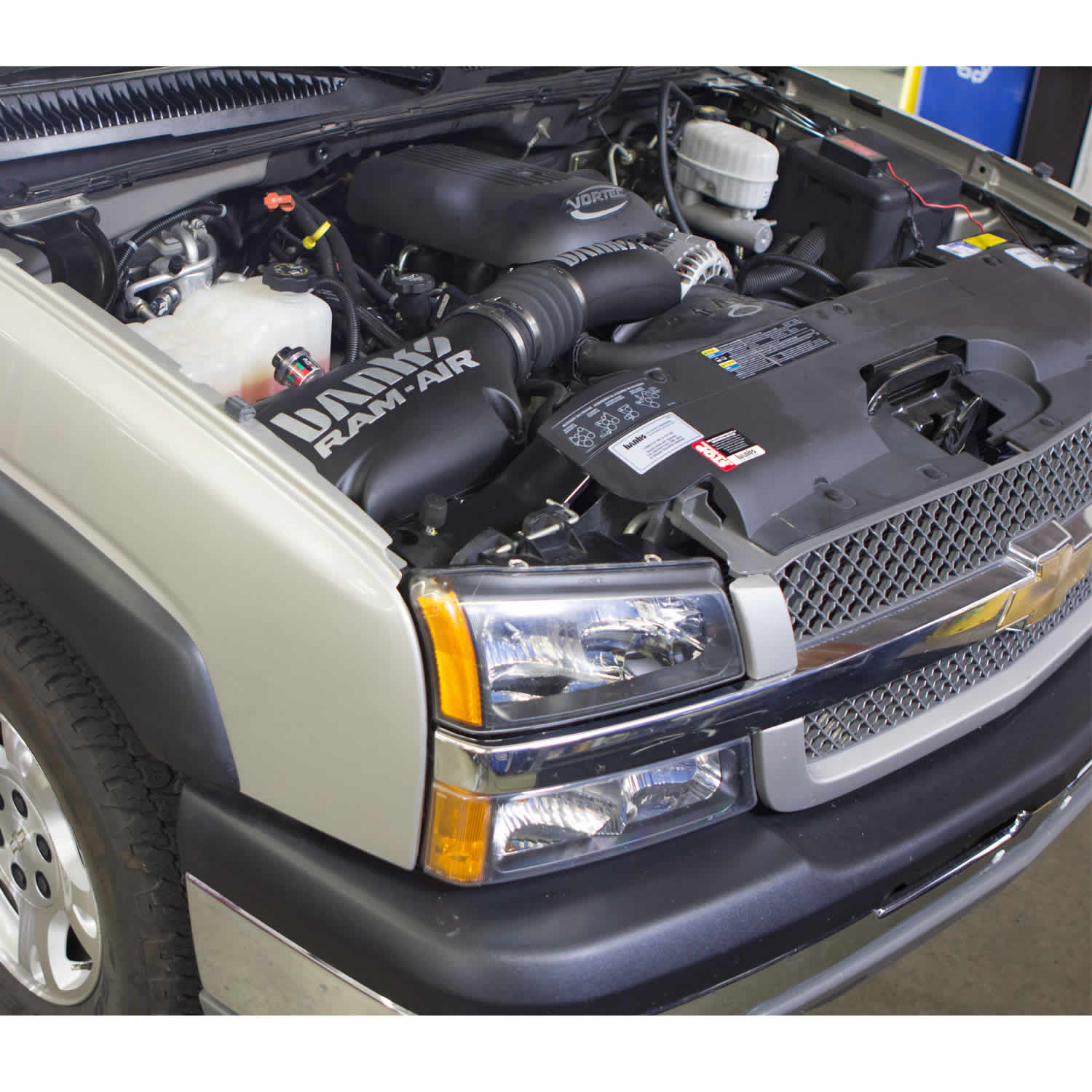 Ram-Air Cold-Air Intake System Dry Filter 99-08 Chevy/GMC 4.8-6.0L SUV-Full Size Only Banks Power