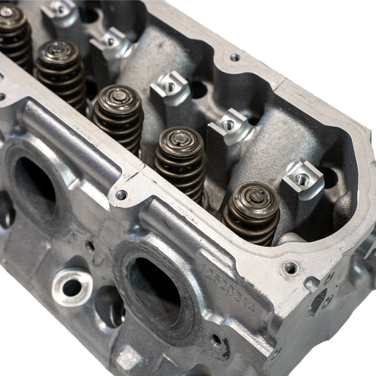 2014 - 2019 L83 GM 5.3L - One Cylinder head - 12620214  | 823