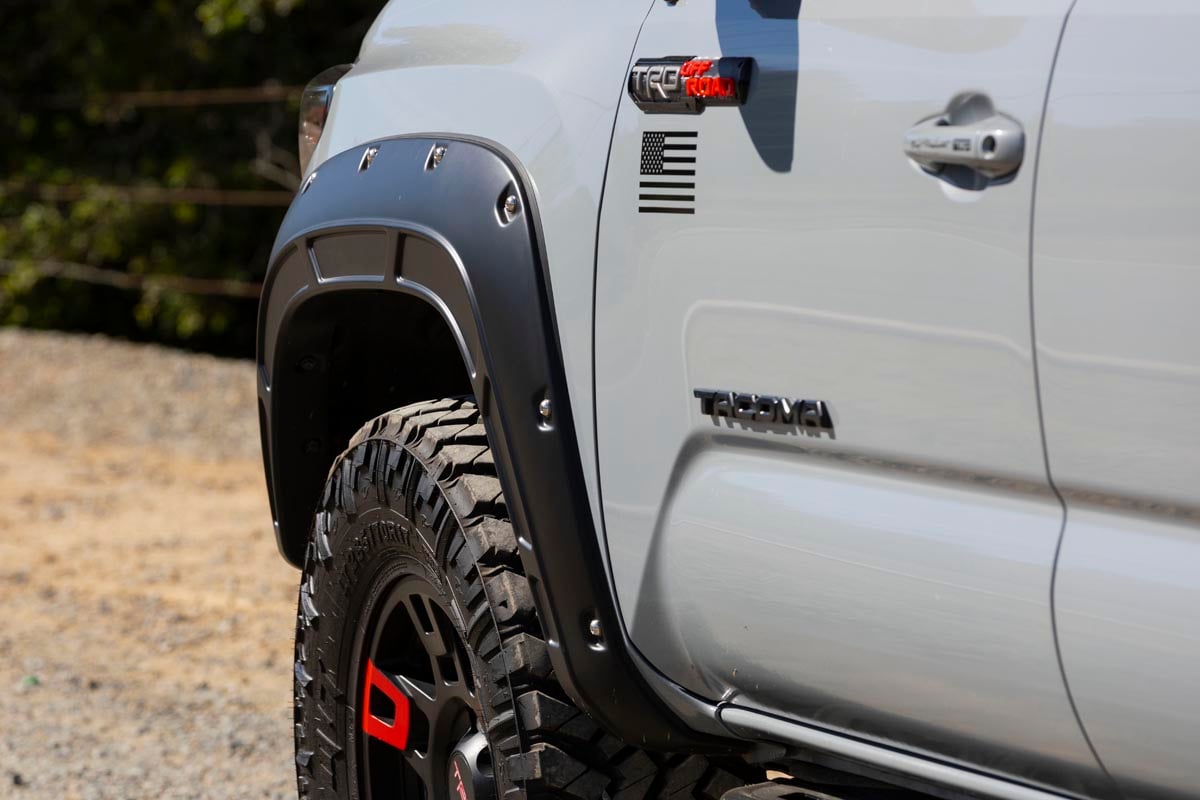 Fender Flares | Defender | 218 Midnight Black Metallic | Toyota Tacoma (16-23)