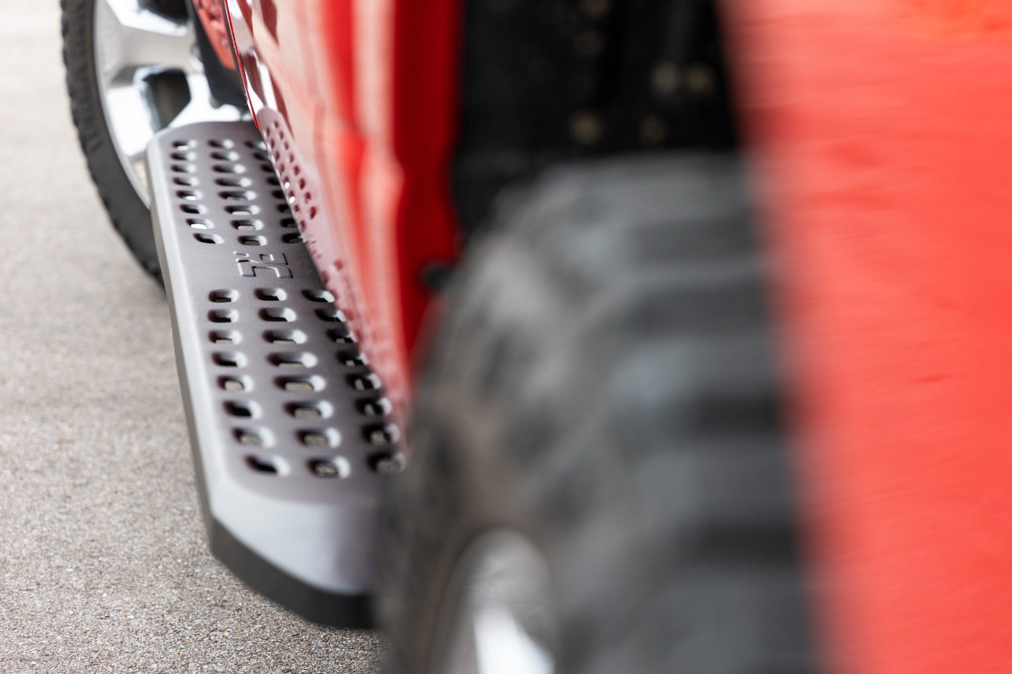 RPT2 Running Boards | Crew Cab | Black | Ram 1500 (19-25)/1500 TRX (21-24) 